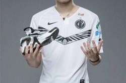 ayx关于Uzi巅峰对决，Ning与80激战FPX分钟，精彩发挥胜负难料！的信息