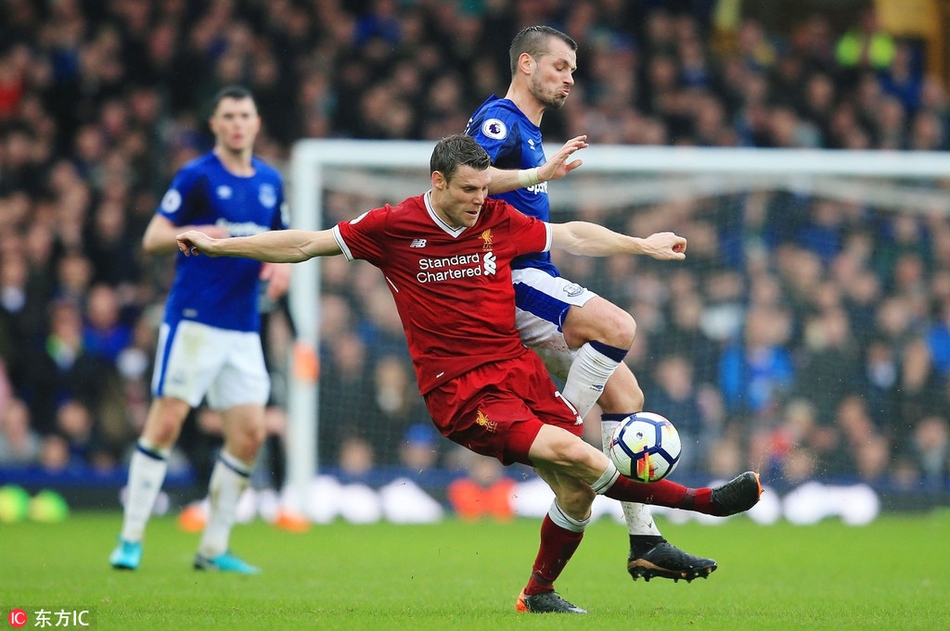 罗马发布备战花絮,加时末段战术微调,英超任务艰巨,身体对抗强度拉满(马其顿方阵被罗马击破) 罗马发布备战花絮,加时末段战术微调,英超任务艰巨,身体对抗强度拉满(马其顿方阵被罗马击破)