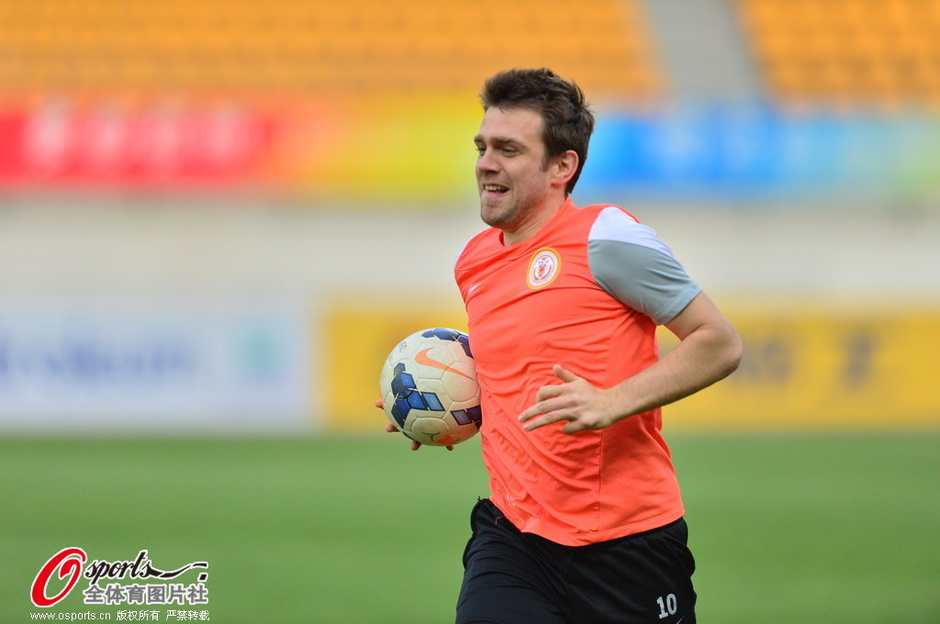 Rookie遭遇二十连败,巴黎圣日耳曼教练面临压力!的简单介绍 Rookie遭遇二十连败,巴黎圣日耳曼教练面临压力!的简单介绍